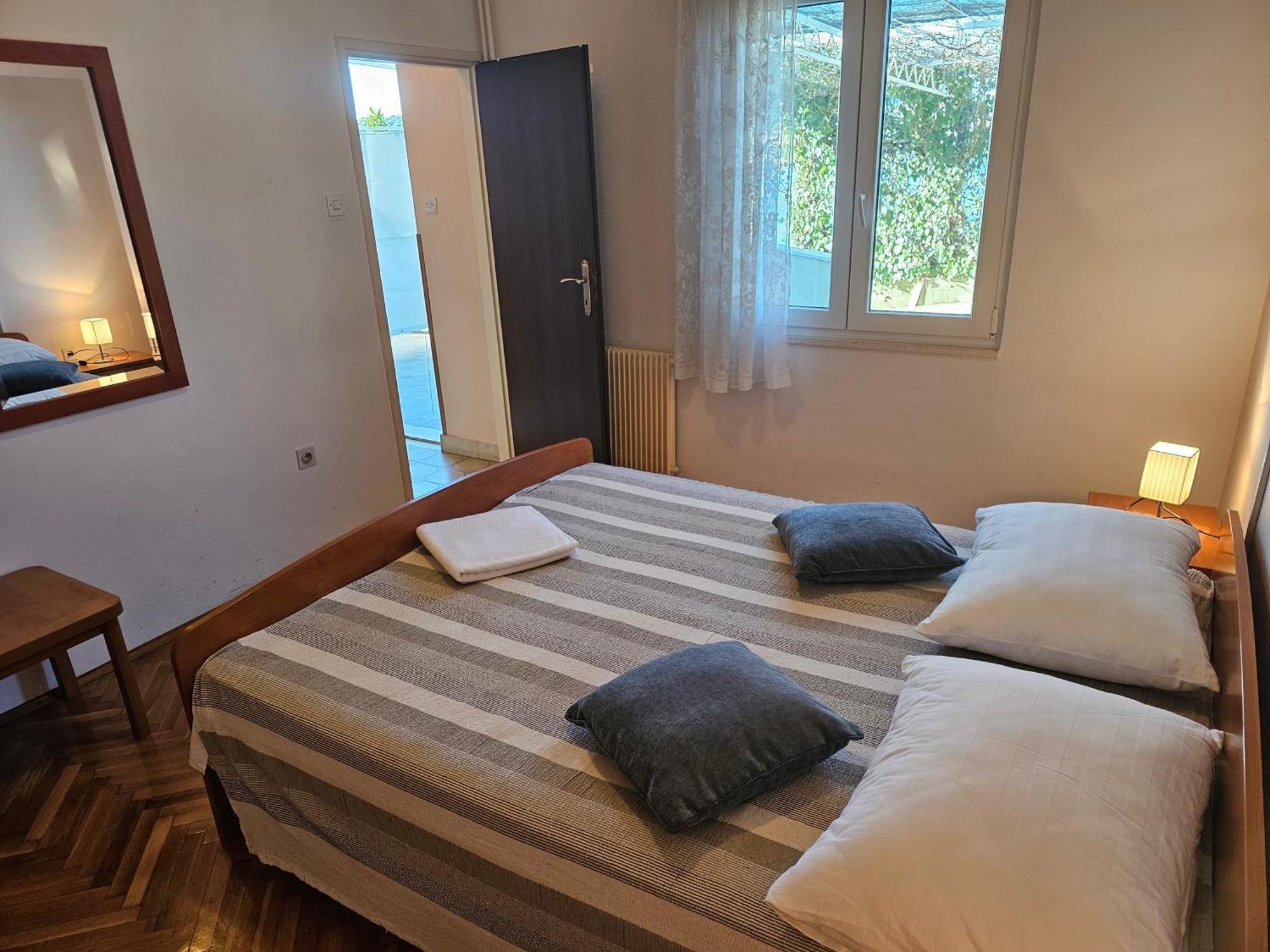 Violic Apartments 扎通 外观 照片